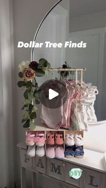 DollarTree.Goodies5&More on Instagram: "#diy #babyshower #dollartreefinds" Easy Baby Shower Gift, Diy Baby Shower Gift, Baby Boy Gift Baskets, Butterfly Baby Shower Theme, Baby Shadow Box, Baby Shower Box, Baby Shower Gift Box, Baby Present