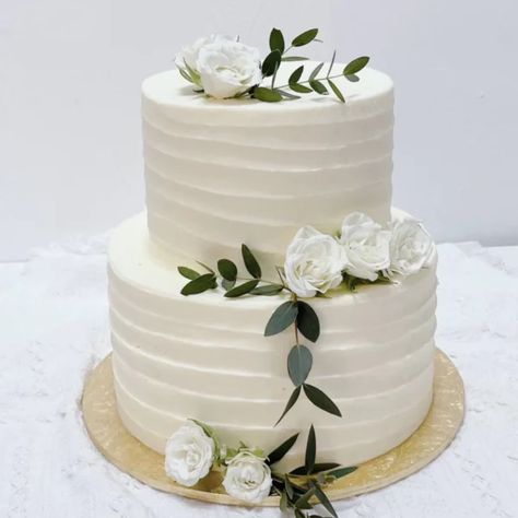 Wedding Cake Flowers Simple, Two Tier Wedding Cake, Best Word, White Frosting, Simple Wedding Cake, Pleasing Everyone, Cool Birthday Cakes, Tiered Wedding Cake, Floral Cake