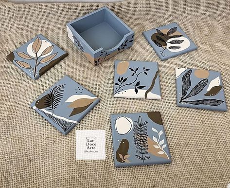 Mdf Coasters Painting, Coster Painting Diy, Wood Box Painting, Boho Art Painting, Painted Wooden Boxes, Coaster Crafts, Coaster Art, Art Birthday Party, Decoupage Furniture