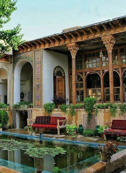 Iran House Architecture, Persian Architecture Interior, Persian Garden Architecture, Persian House Design, Persian House, Persian Aesthetic, Persian Home, Shiraz Iran, Iranian Architecture