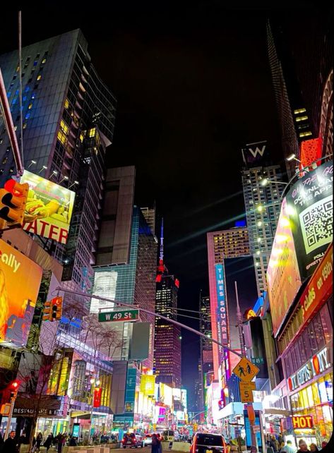 Nyc Aesthetic Times Square, Time Square New York Night, New York Square Times, New York Aesthetic Times Square, New York Asthetics, Times Square Aesthetic Night, New York Times Square Aesthetic, Time Square New York Aesthetic, Nyc Times Square Aesthetic