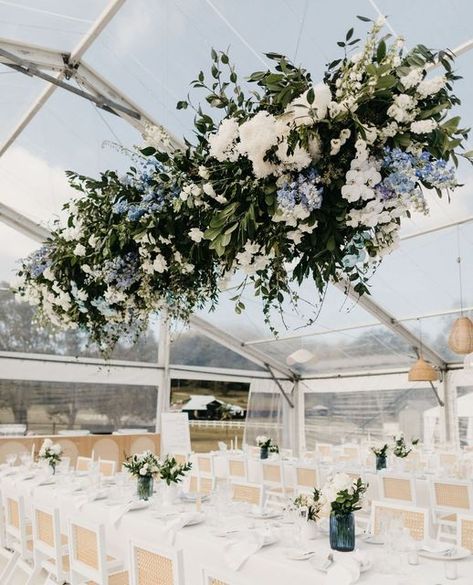 White Flowers Hanging From Ceiling Wedding, Suspended Flowers Wedding, Wedding Floral Hanging Installation, Aerial Floral Installation Wedding, Wedding Flowers Ceiling, Floating Floral Installation, Floral Roof Installation Wedding, Floral Ceiling Installation Wedding, Hanging Flower Clouds Wedding