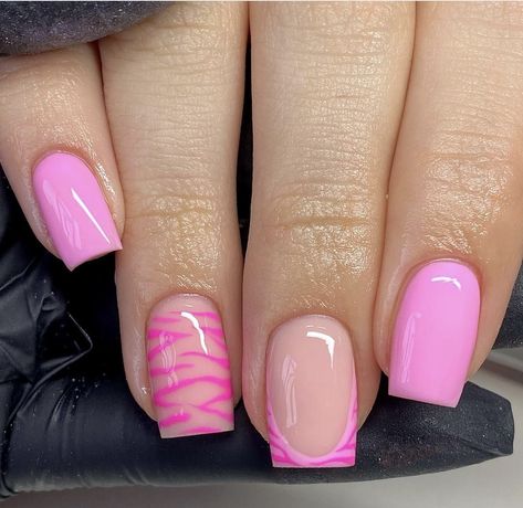 Bright Pink Nails, Nail Short, Simple Gel Nails, Girly Acrylic Nails, Summery Nails, Work Nails, French Tip Acrylic Nails, Glow Nails, Short Square Acrylic Nails