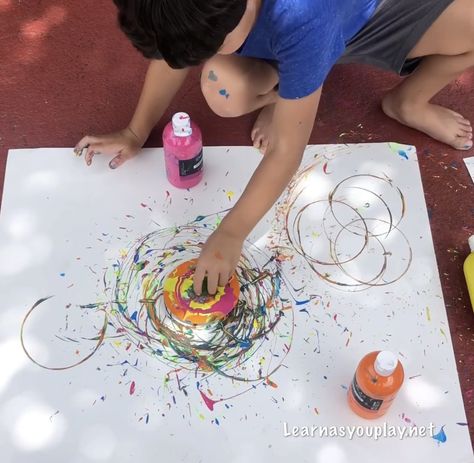 Spin Art! Ages 3+ - Learn As You Play Color Lesson Plans, Color Lessons, Messy Art, Spin Art, Art Activity, Bottle Top, Toddler Art, Kids Party Games, Kids Learning Activities