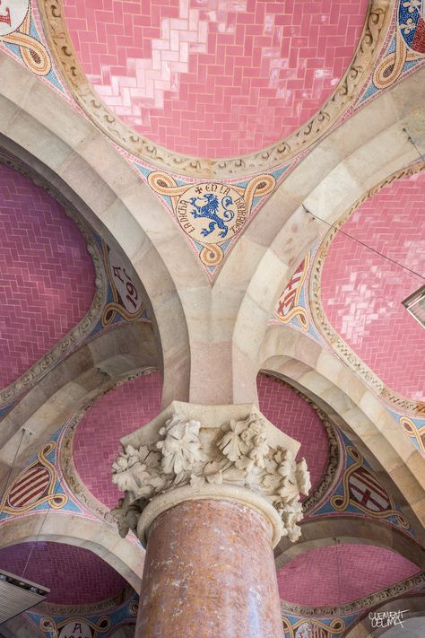 Interior Hospital Sant Pau, Barcelona Catalonia Orange Decor, Sitges, Vintage Interior, Decoration Inspiration, Barcelona Spain, Pretty Places, Amazing Architecture, Interior Architecture Design, Art And Architecture