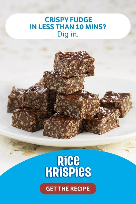 Crispy fudge in less than 10 mins? Dig in. Get this recipe and more at www.ricekrispies.ca Crispy Fudge, Christmas Baking Cookies, Xmas Baking, Bars And Squares, Krispie Treats Recipe, Baking Recipes Desserts, Dessert Bar Recipe, Rice Krispy, Bar Recipe