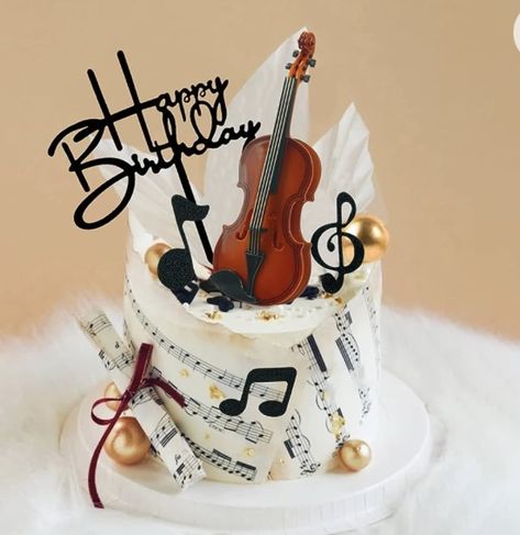 Music Note Birthday Cake, Music Cake Ideas, Violin Orchestra, Rockstar House, Violin Cake, Bolo Musical, Music Themed Cakes, 9 Cake, Music Cakes