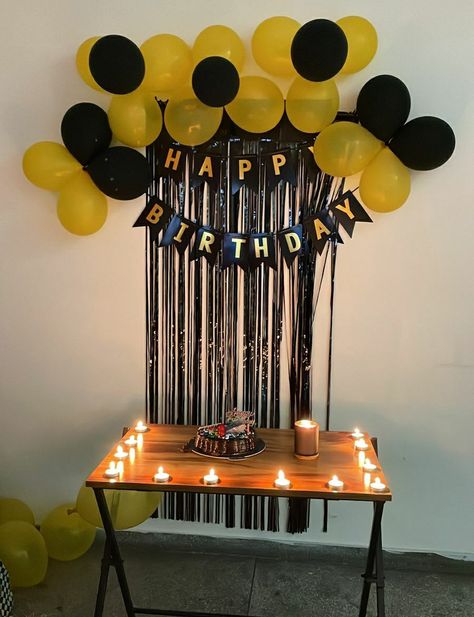 Black Golden Theme Birthday Decoration, Black And Yellow Theme Party, Golden And Black Balloon Decoration, Black And Golden Birthday Decoration, Golden Themed Birthday Party, Husband Birthday Decorations, Teachers Day Decoration, Black And Gold Birthday Cake, Theme Birthday Decoration