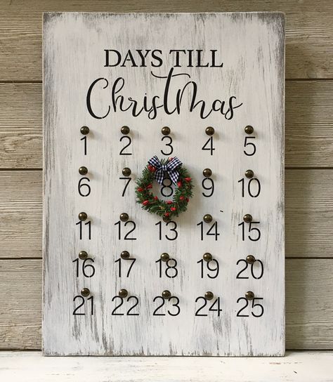 Farmhouse Christmas Countdown Calendar /Farmhouse Christmas Calendar/Christmas Decor by SimplyBellaByJulie on Etsy Christmas Countdown Diy, Christmas Signs Diy, Countdown Sign, Christmas Craft Fair, Calendar Christmas, Embroidery Hoop Wall, Christmas Countdown Calendar, Stencil Ideas, Days Till Christmas