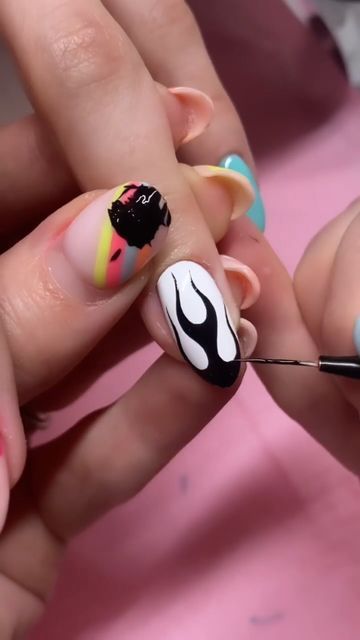 How To Do Flame Nails, Flame Nail Art Tutorial, Flame Design Nails, Flame Nails Tutorial, Flames Nail Art, Fire Nail Art, Paint Flames, Nail Art Designs Tutorial, Flame Nails