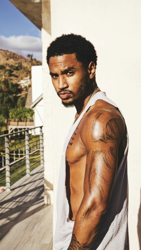 Trey Songz Shirtless, Trey Songs, Men 90s, Hey Handsome, Trey Songz, Black Couples Goals, Famous Singers, Hip Hop Artists, Men's Muscle