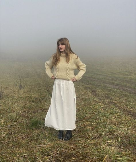 White Skirt, Wool Sweater, My Mind, My Life, Life Is, A Woman, Lookbook, Wool, Skirt