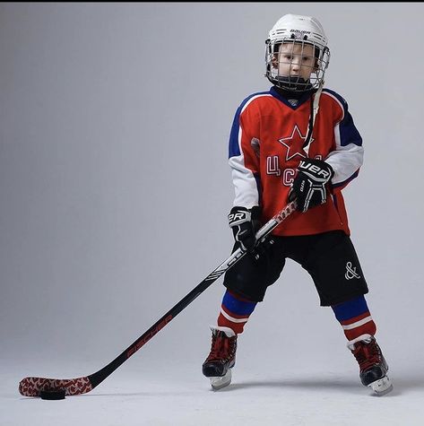 Hockey Team Photos, Hockey Photos, Sports Portraits, Hockey Art, Hockey Pictures, Hockey Gear, Sport Portraits, Sports Boys, Hockey Team