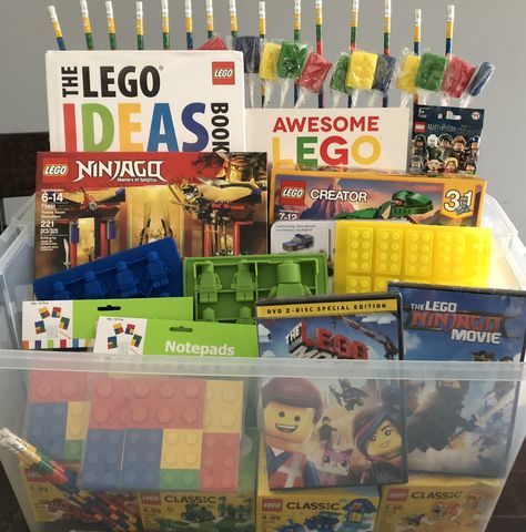 Lego Auction Basket Ideas, Lego Gift Basket, Lego Raffle Basket Ideas, Bingo Prize Ideas, Silent Auction Gift Basket Ideas, Silent Auction Basket, Auction Gift Basket Ideas, Homemade Easter Baskets, Silent Auction Baskets