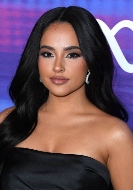 Becky G Makeup, Becky G Hair, Becky G Style, I Don't Really Care, Female Celebrity Crush, Black Hair Aesthetic, Show Gratitude, Cher Lloyd, Celebrity Look Alike