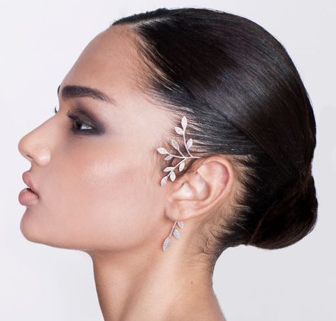 This Is What Happens When My Imagination Comes To Life | Bored Panda Cincin Diy, Unique Ear Cuffs, Leaf Ear Cuffs, Ear Cuff Jewelry, Piercings Unique, Silver Leaves, Silver Ear Cuff, Silver Tree, Ear Cuffs