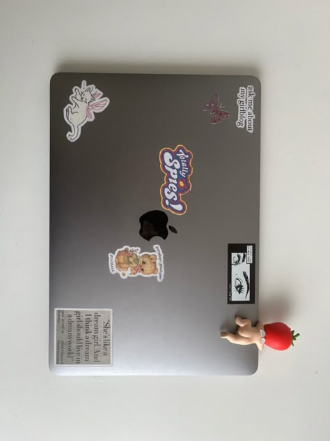 sonny angel tomato totally spies stickers brandy melville stickers coquette stickers Sonny Angel Hippers Laptop, Stickers On Computer, Sonny Angel Laptop, Totally Spies Stickers, Ipad Stickers Case, Sonny Angel Sticker, Macbook Stickers Aesthetic, Coquette Stickers, Brandy Melville Stickers