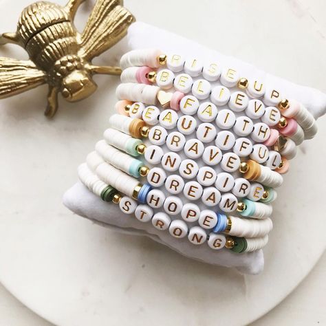 Friendship Bracelets Ideas Words, Beaded Word Bracelet, Birthday Bracelet Ideas, Word Bracelet Beads Ideas, Words For Bracelets, Midnight Bracelets, Words To Put On Beaded Bracelets, Mommy Bracelets, Letter Bracelet Beads Ideas