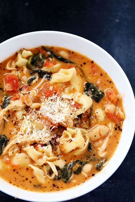 Creamy Chicken Sausage Tortellini Soup, Tortilini Soup Crockpot, Garlic Tortellini, Tuscan Tortellini, Soup Quick, Creamy Tortellini, Creamy Tortellini Soup, Soup Creamy, Chicken Tortellini