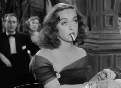 tags: margo channing, all about eve (1950), bette davis Noir Detective, All About Eve, Barbara Stanwyck, Bette Davis, Book Tv, Discover Yourself, Express Yourself, A Place, Gif