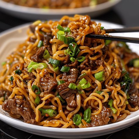 Hoisin Beef Noodles, Recipes With Hoisin Sauce, Hoisin Beef, Hamburger Rice Casserole, Hamburger Rice, Pepper Casserole, Easy Stuffed Peppers, Stuffed Pepper Casserole, Beef Noodles