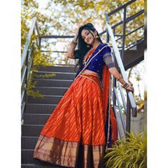 Srinithi In Style Boutique 💃🏻 (@srinithiboutiquee) • Instagram photos and videos Poses In Half Saree, Half Saree Poses, Pattu Half Saree Designs, Pattu Half Saree, Half Saree Lehenga, Saree Draping, Lehenga Designs Simple, Lehenga Blouse Designs, Saree Poses