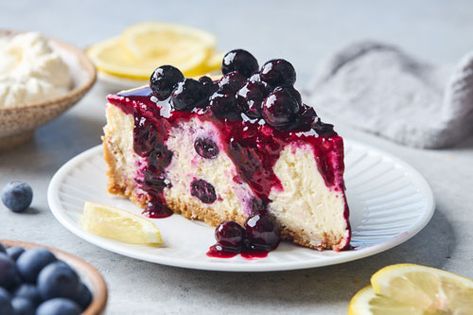 Lemon Blueberry Cheesecake | Olive & Mango Lemon Blueberry Lasagna, Easy Salads For Dinner, Blueberry Lasagna, Coffee Social Media, Crust Recipe Easy, Salads For Dinner, Coffee Social, Coconut Cream Recipes, Chocolates Cakes