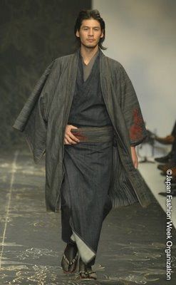 Men's denim kimono by Jotaro Saito  Style, simplicity and a bit of sexy :-) Denim Kimono, Japan Fashion Week, Men's Kimono, Madama Butterfly, Japanese Traditional Clothing, Men's Denim Style, Japan Kimono, Male Kimono, Yukata Kimono