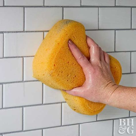 washing tile and grout with sponge Concrete Basement Walls, Diy Tile Backsplash, Cleaning White Walls, Clean Concrete, Mosaic Tile Sheets, Bullnose Tile, Tile Edge, Diy Tile, Basement Walls