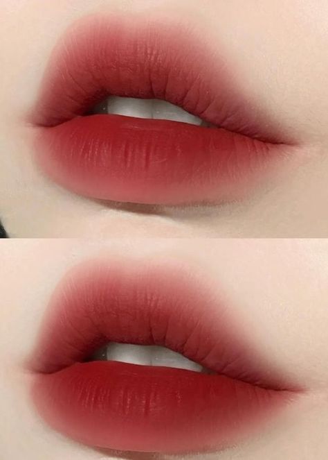 Korean gradient lips trend Korean Gradient Lips, Glossy Lips Makeup, Gradient Lips, Korean Eye Makeup, Makeup Accesories, Ulzzang Makeup, Lip Makeup Tutorial, Ombre Lips, Ethereal Makeup