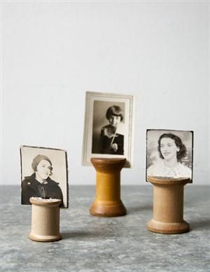 wooden cable spool craft ideas | how to wooden spool picture holder repinned from spool art etc by ... Wooden Spool Crafts, Spool Crafts, Wood Spool, Old Family Photos, Wooden Spool, Foto Tips, Wooden Spools, Decoration Originale, Picture Holders