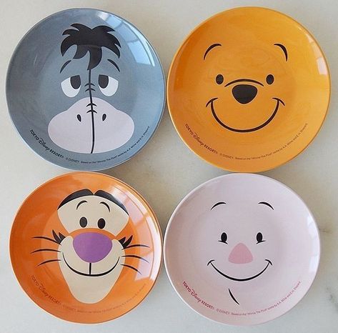 Ceramics Bowls Designs, Ceramic Cafe, Gold Art Painting, Painted Ceramic Plates, Diy Pottery Painting, Clay Diy Projects, Pottery Painting Designs, Diy Ceramic, Keramik Design