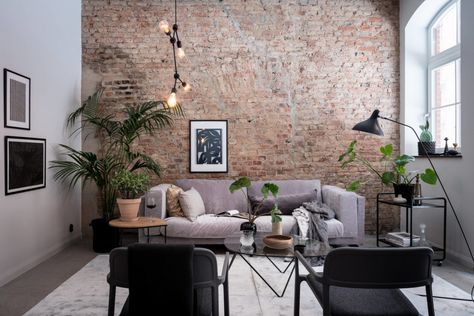 Västgötagatan by Bjurfors Göteborg | HomeAdore Wallcovering Ideas, Walls Ideas, Brick Interior, Gravity Home, Loft Stil, Apartment Decoration, Extension Ideas, Exposed Brick Walls, Trendy Living Rooms