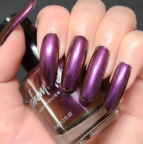 kbshimmer nail polish - Wine Not? #kbshimmer #kbshimmernailpolish #kbshimmerwinenot #winenot #multichrome #multichromenails #multichromepolish #duochrome #duochromenails #nailstagram #nailsofinstagram #nailpolishaddict #nagellackliebe #nagellackjunkie #lackiert #altelackeneueliebe Unbezahlte Werbung/selbst gekauft Nails Metallic, Metallic Nails, Acrylic Nails Coffin, Nails Coffin, Chrome Nails, Metallic Colors, Coffin Nails, Acrylic Nails, Nail Polish