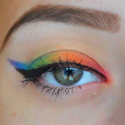 Rainbow Makeup Ideas, Makeup Ideas For Prom, Rainbow Eye Makeup, Learn Makeup, Wedding Makeup Tips, Pride Makeup, Rainbow Makeup, Hooded Eye Makeup, Winged Eyeliner