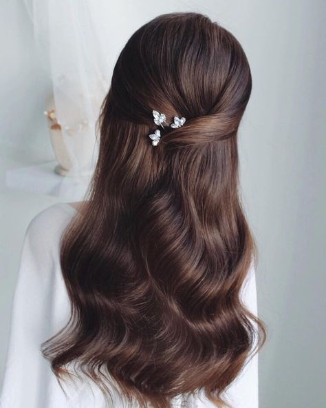 Korea Hairstyle, Hair Arrange, Peinados Fáciles Para Cabello Corto, Bridal Hairstyles, Hair Up Styles, Aesthetic Hair, About Hair, Prom Hair, Pretty Hairstyles