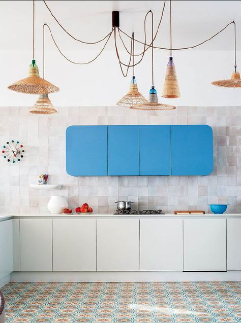 Wicker Pendant Light, Funky Home Decor, Kitchen Trends, Trendy Kitchen, Interior Trend, Kitchen Tiles, Kitchen Colors, Cheap Home Decor, Interior Design Kitchen