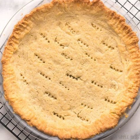 Low Carb Pie Crust Recipe, Carbquik Recipes, Low Carb Pie Crust, Favorite Pie Recipes, Lo Carb Recipes, Homemade Pie Crusts, Low Carb Baking, Pie Crust Recipes, Favorite Pie