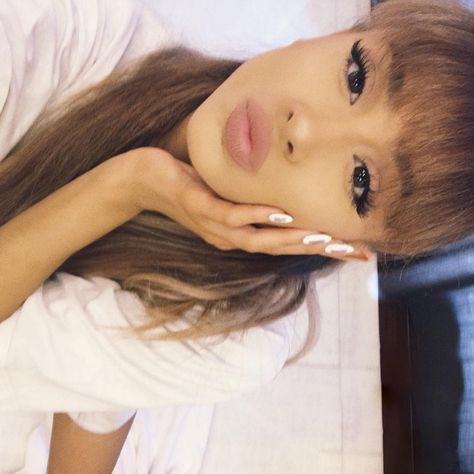 Ariana Grande Selfie, Dangerous Woman Era, Ariana Grande Photos, Ariana G, Dangerous Woman, Eternal Sunshine, My Everything, Ariana Grande, The Queen