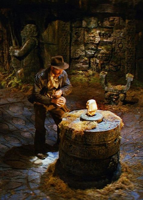 #IndianaJones_RaidersOfTheLostArk (1981) - #IndianaJones Indiana Jones Boulder, Henry Jones Jr, Harrison Ford Indiana Jones, Indiana Jones Films, Indiana Jones Adventure, Pulp Adventure, Famous Movie Scenes, Raiders Of The Lost Ark, Henry Jones