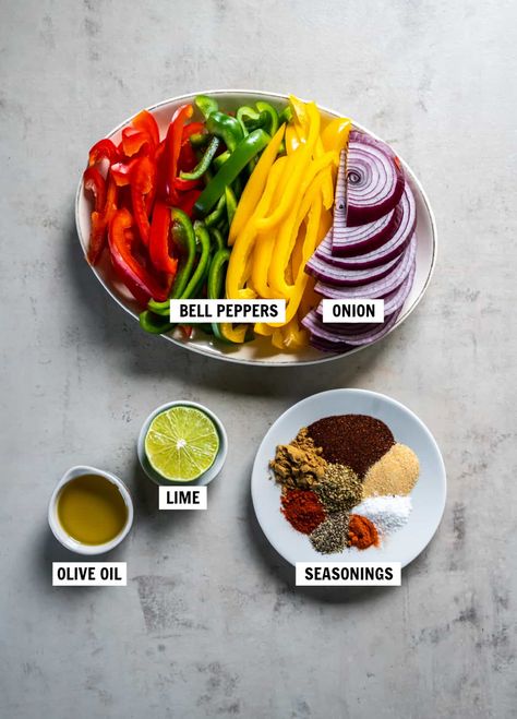 Fajita veggies are the perfect side dish! Enjoy the classic Tex-Mex flavor at home with a few simple ingredients in a sizzling skillet in under 20 minutes. Fajitas Veggies Recipe, Fajita Veggies Seasoning, Fajita Veggies Recipe, How To Make Fajita Veggies, Veg Fajitas Vegetarian Recipes, Veggie Fajita Recipe, Chicken Chilaquiles, Veggie Fajitas, Fajita Tacos