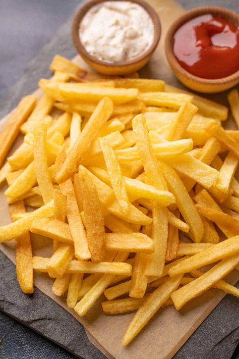 Perfect French Fries (Finger Chips) - My Food Story Finger Chips Recipe, Freeze French Fries, Potato Dinners, Freeze Potatoes, Finger Chips, Fries Homemade, French Fries At Home, Potatoes Fries, Fries At Home