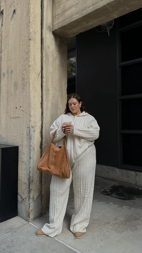 SEQWL Wide Fit clogs in sand curated on LTK Mexican Inspired Wedding Dress, Plus Size Comfy Outfits, Outfits Inspo Baddie, Chubby Girl Outfits, Mexican Inspired Wedding, Mid Size Outfits, Fashion Outfits Plus Size, Plus Size Fall Outfit, Chubby Fashion