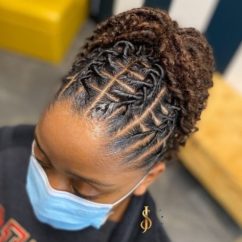 Dreads Updo for Women Styling Locs Black Women, Braided Loc Updo, Faux Updo, Updo Locs Hairstyles For Women, Black Hair Locs, Dreads Updo, Female Dreads Hairstyles, Braided Twists, Locs Updo