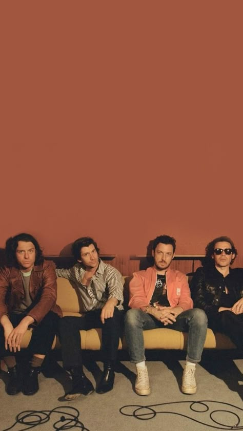 Band Wallpapers Arctic Monkeys, Arctic Monkeys Band Wallpaper, Arctic Monkeys Album Wallpaper, Artic Monkeys Aesthetic Poster, Arctic Monkeys Group Photo, Arctic Monkeys Members, The Artic Monkeys, Arctic Monkeys Lockscreen, Artic Monkeys Icons