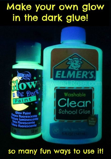 This glow in the dark glue costs under two dollars to make and there are so many fun ways to use it! Glow In The Dark Paint, Glow Paint, Hallowen Ideas, Dark Paint, Dark Party, 3d Quilling, Two Dollars, School Glue, Hur Man Målar