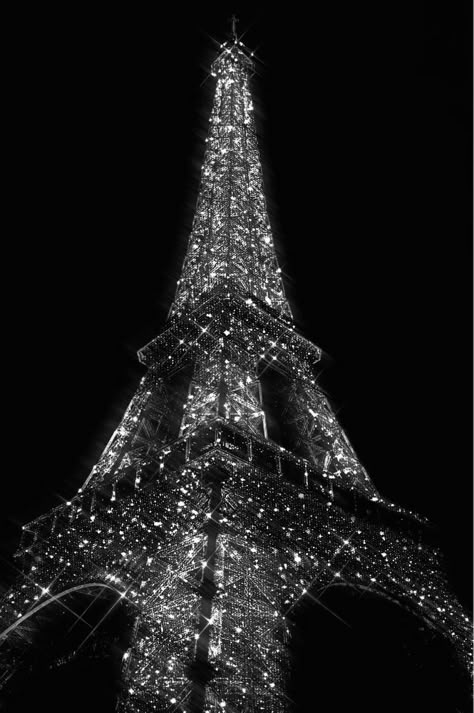 Green Glitter Aesthetic, Glitter Aesthetic, Aesthetic Paris, Paris Wallpaper, Silver Wallpaper, Dark Green Aesthetic, Paris Aesthetic, Black And White Wallpaper, Black And White Aesthetic