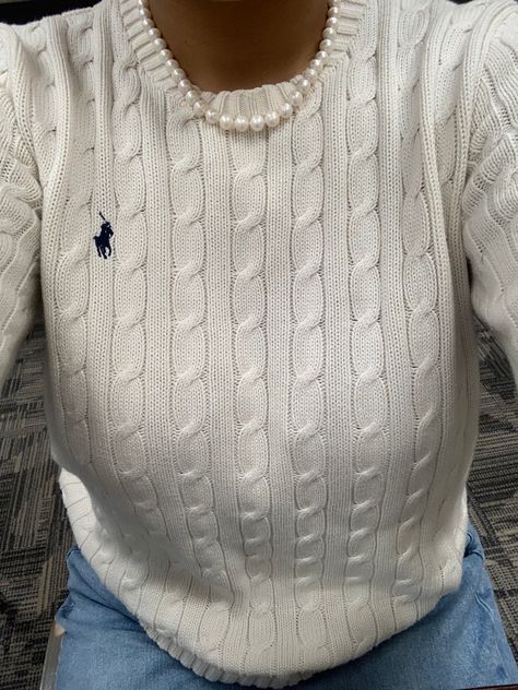 Ralph Lauren Sweater Outfit, Polo Sweater Outfit, Cable Knit Sweater Outfit, Polo Ralph Lauren Outfits, Ralph Laurent, Ralph Lauren Jumper, Polo Shirt Outfits, Knit Sweater Outfit, Polo Outfit