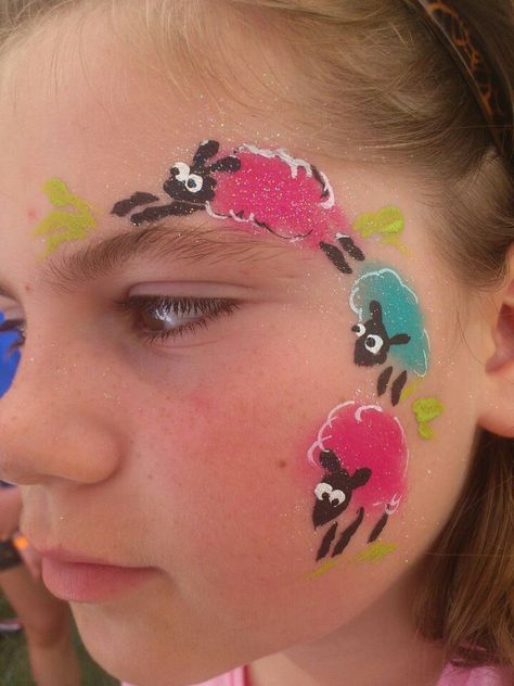 Interesting sheep face paint Farm Animals Face Painting, Lamb Face Paint, Chicken Face Paint, Sheep Face Paint, Farm Face Paint, Sheep Makeup, Sheep Face Mask For Kids, Easter Face Paint, Sheep Face