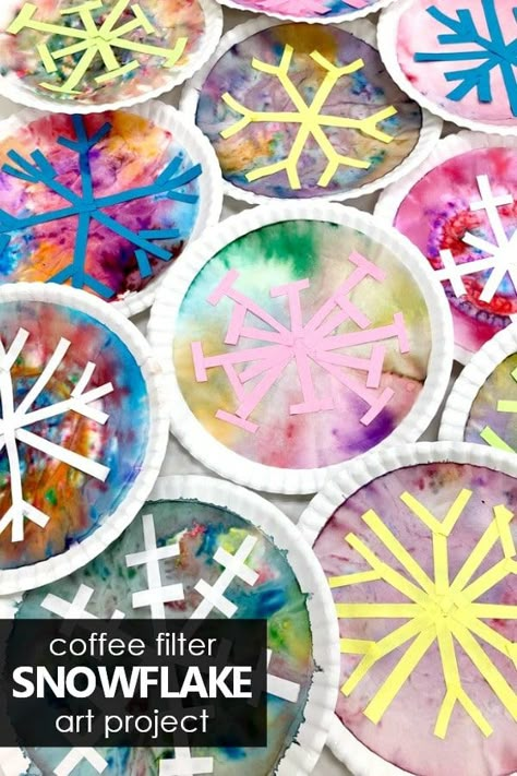 Fall Leaf Art Projects, Winter Art Project, Coffee Filters Snowflakes, Preschool Theme Activities, Snowflake Art, January Art, Winter Art Lesson, January Activities, Snowflakes Art